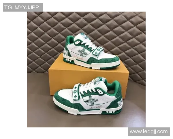 足球巨星休闲鞋品牌盘点揭秘他们私下都钟爱的时尚之选